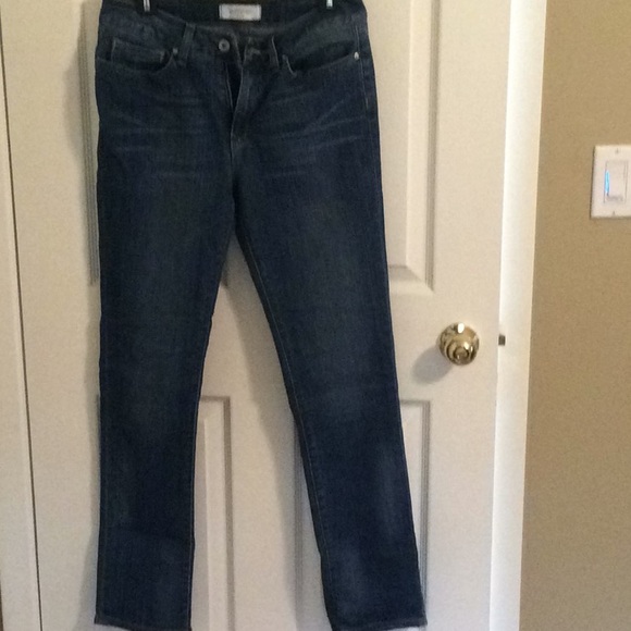 Yummie Pants - Women’s Blue Jeans by Yummie.  Size 29